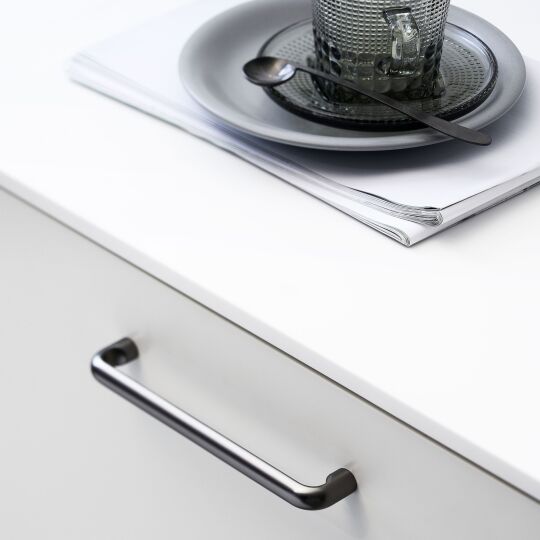 Greep Carve Gun Metal 160mm en 320mm