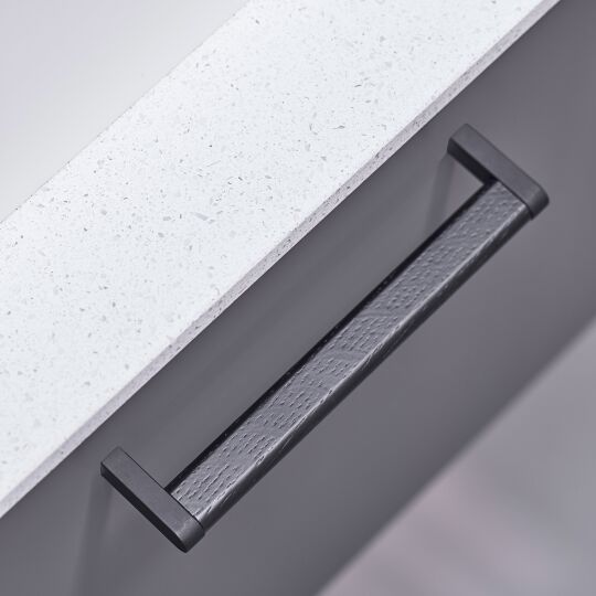 handvatten keukenkastjes zwarte handgrepen keuken